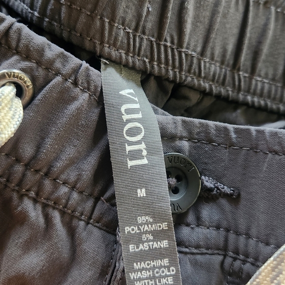 Men's Vuori Pants 3 Pair- Medium - Picture 7 of 7